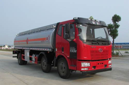 楚勝牌CSC5252GYYC5A型運(yùn)油車