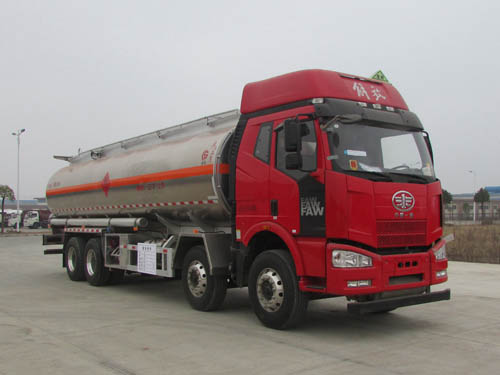 楚勝牌CSC5320GYYLC5A型鋁合金運(yùn)油車